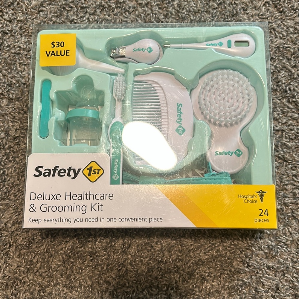 Baby grooming kit